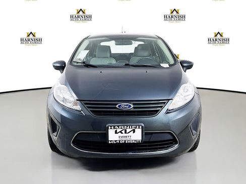 Used 2011 Ford Fiesta S FWD image 2