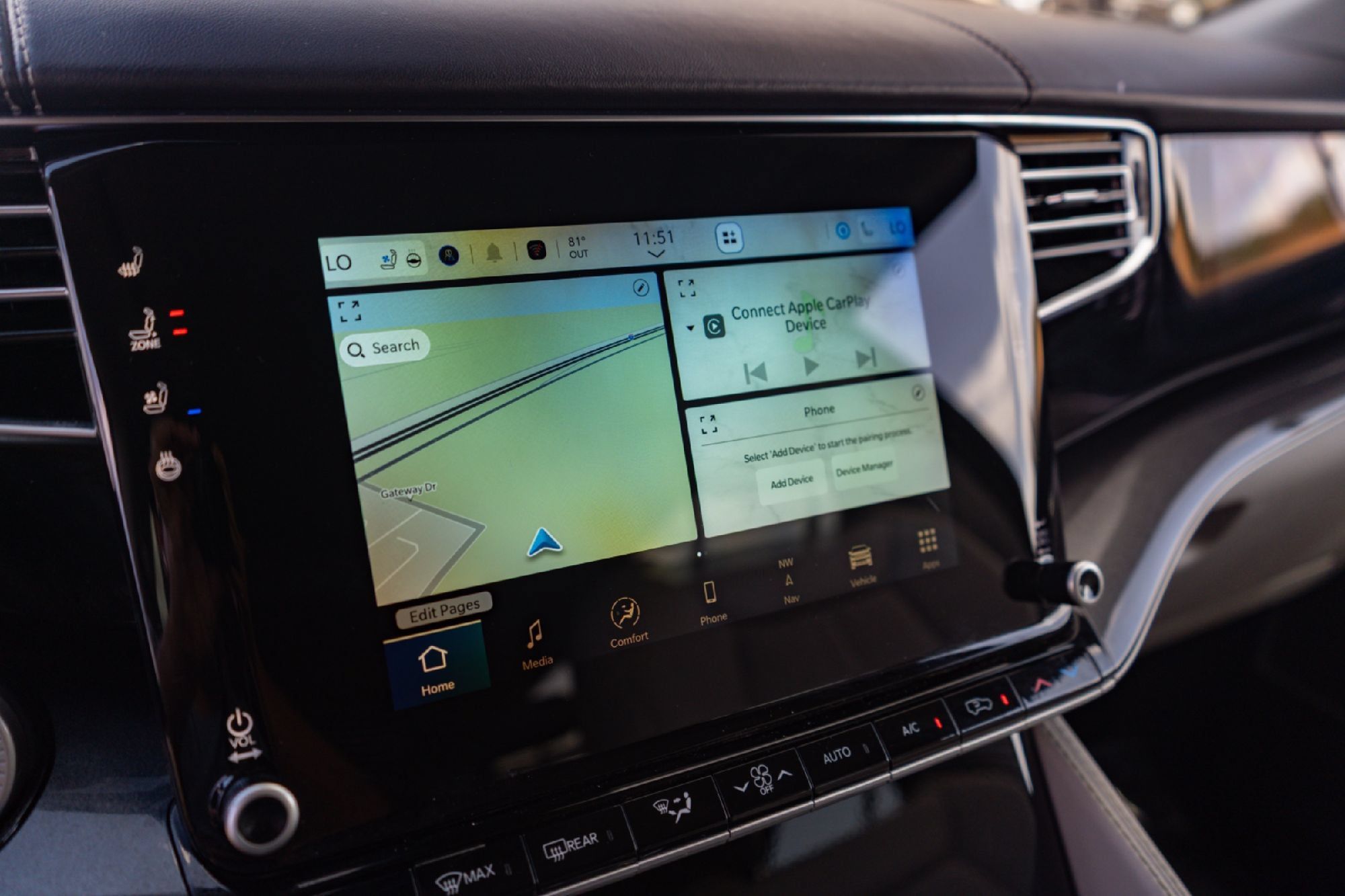 Used 2022 Jeep Wagoneer Series I w/ Premium Group I AWD/4WD image 17