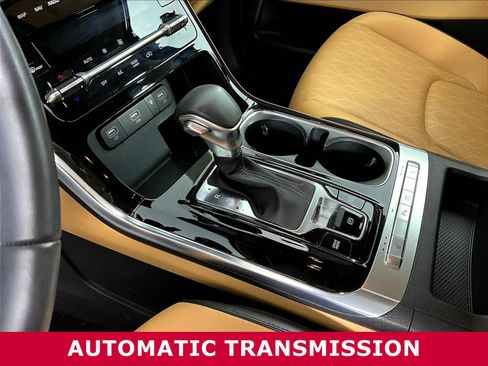 Certified 2024 Kia Carnival EX FWD image 16