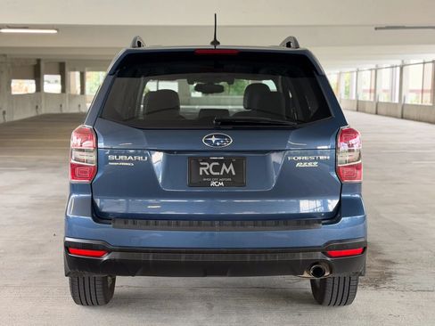 Used 2014 Subaru Forester 2.5i Touring AWD/4WD image 6