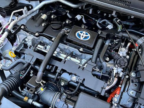 Used 2024 Toyota Corolla LE FWD image 32