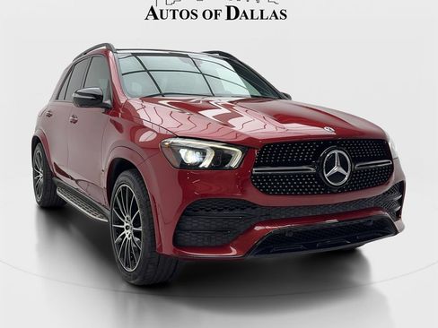 Used 2021 Mercedes-Benz GLE 350 w/ AMG Line Exterior image 2
