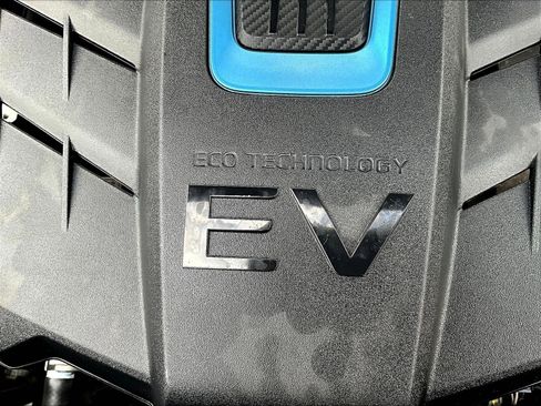 Used 2021 Hyundai Kona Limited FWD image 30