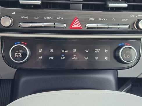 Certified 2026 Hyundai Palisade Calligraphy FWD image 16