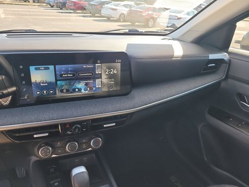 Used 2025 Nissan Kicks SV image 20