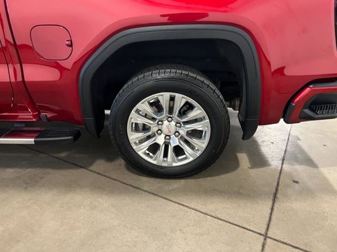 Used 2021 GMC Sierra 1500 Denali AWD/4WD image 42