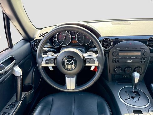 Used 2008 MAZDA MX-5 Miata Grand Touring image 17