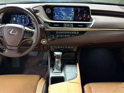 Used 2020 Lexus ES 350 Luxury image 14