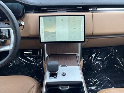 New 2026 Land Rover Range Rover SE AWD/4WD image 17