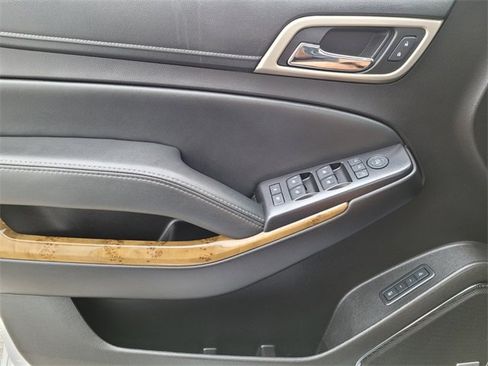 Used 2016 GMC Yukon Denali w/ Open Road Package image 40