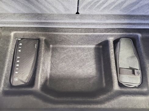 Used 2024 Rivian R1S Adventure image 33