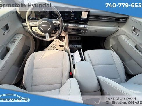 Certified 2024 Hyundai Kona SEL w/ Convenience Package image 12