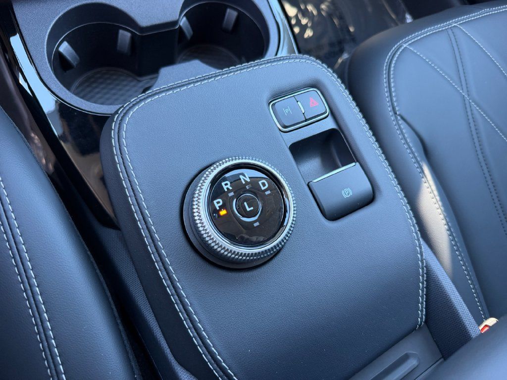 Used 2023 Ford Mustang Mach-E Select AWD/4WD image 25