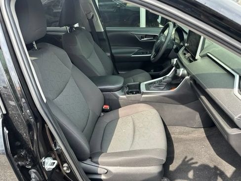 Used 2023 Toyota RAV4 XLE w/ Convenience Package AWD/4WD image 11