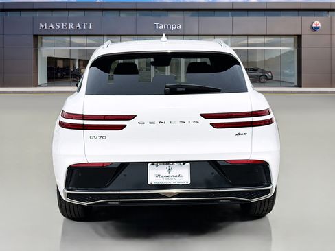Used 2026 Genesis GV70 2.5T AWD/4WD image 4