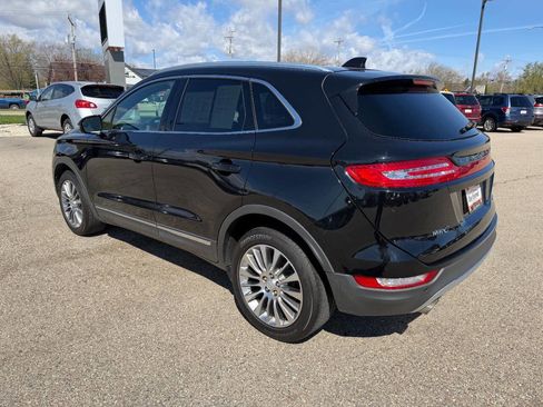 Used 2017 Lincoln MKC Reserve image 3