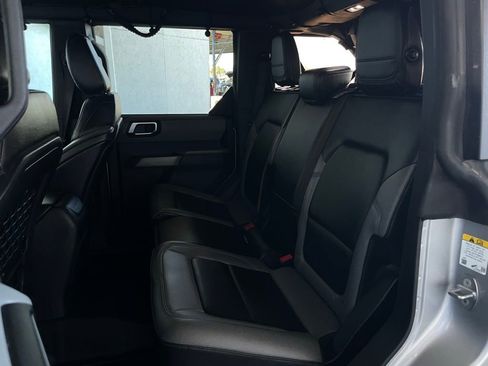 Used 2022 Ford Bronco Black Diamond image 14