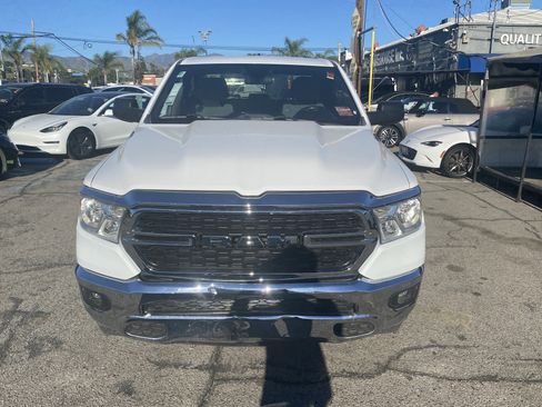 Used 2022 RAM 1500 Big Horn AWD/4WD image 3