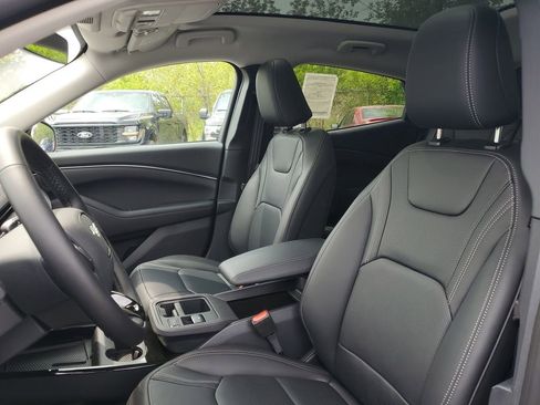 New 2026 Ford Mustang Mach-E Premium AWD/4WD image 8