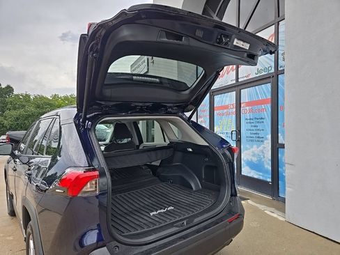 Used 2025 Toyota RAV4 XLE w/ Convenience Package AWD/4WD image 86