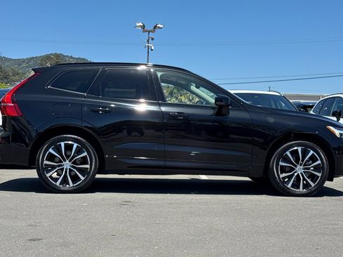 Used 2023 Volvo XC60 B5 Plus w/ Climate Package AWD/4WD image 8