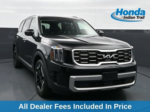 Used 2023 Kia Telluride S FWD image 1