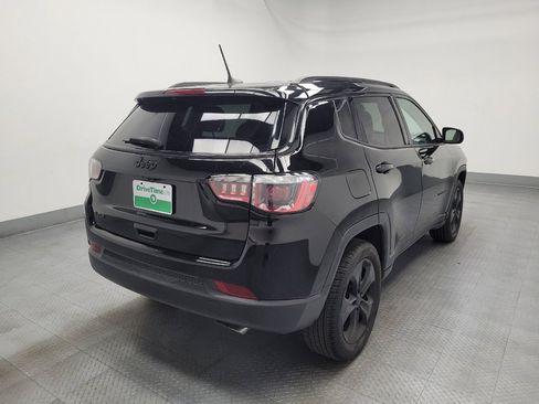Used 2019 Jeep Compass Altitude image 9