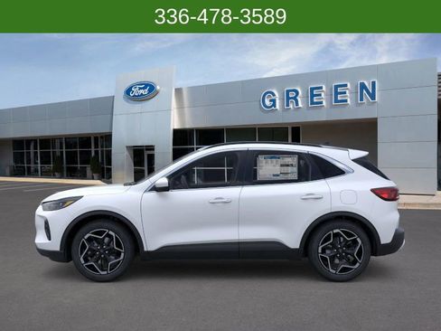 New 2026 Ford Escape Platinum w/ Premium Technology Package image 4