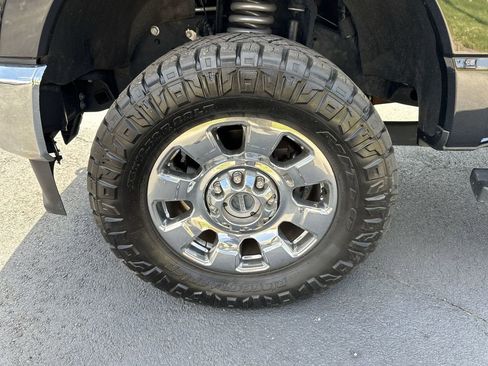 Used 2024 Ford F250 Lariat w/ Chrome Package AWD/4WD image 10