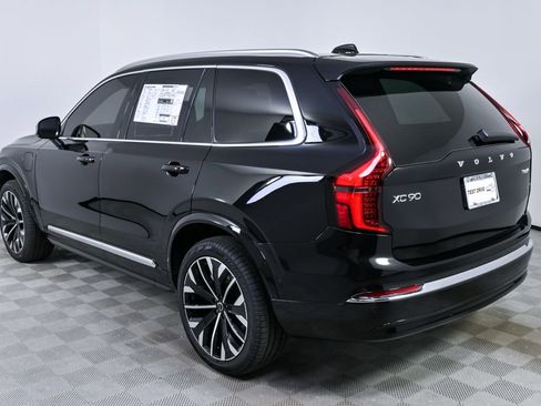 New 2026 Volvo XC90 T8 Plus w/ Protection Package AWD/4WD image 3
