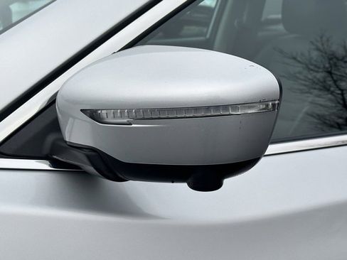 Used 2014 Nissan Rogue SL image 11