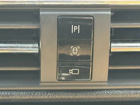 Used 2020 Lincoln Corsair Reserve w/ Equipment Group 202A image 35