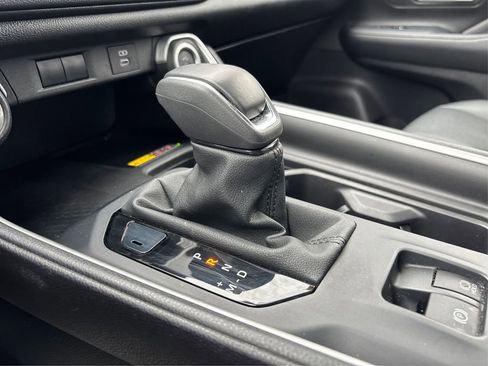 Used 2025 Toyota Grand Highlander AWD image 31