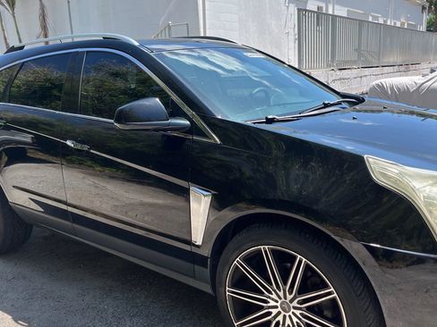 Used 2014 Cadillac SRX Performance w/ Driver Awareness Package AWD/4WD image 9