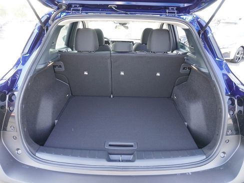 Certified 2025 Nissan Kicks SV image 8