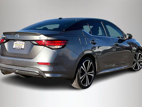 Used 2021 Nissan Sentra SR image 6