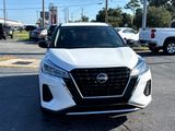 Used 2023 Nissan Kicks S image 2