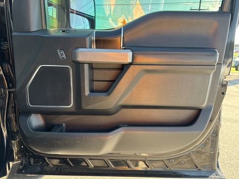 Used 2019 Ford F450 Platinum w/ Platinum Ultimate Package AWD/4WD image 29