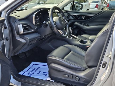 Used 2020 Subaru Outback Limited image 14