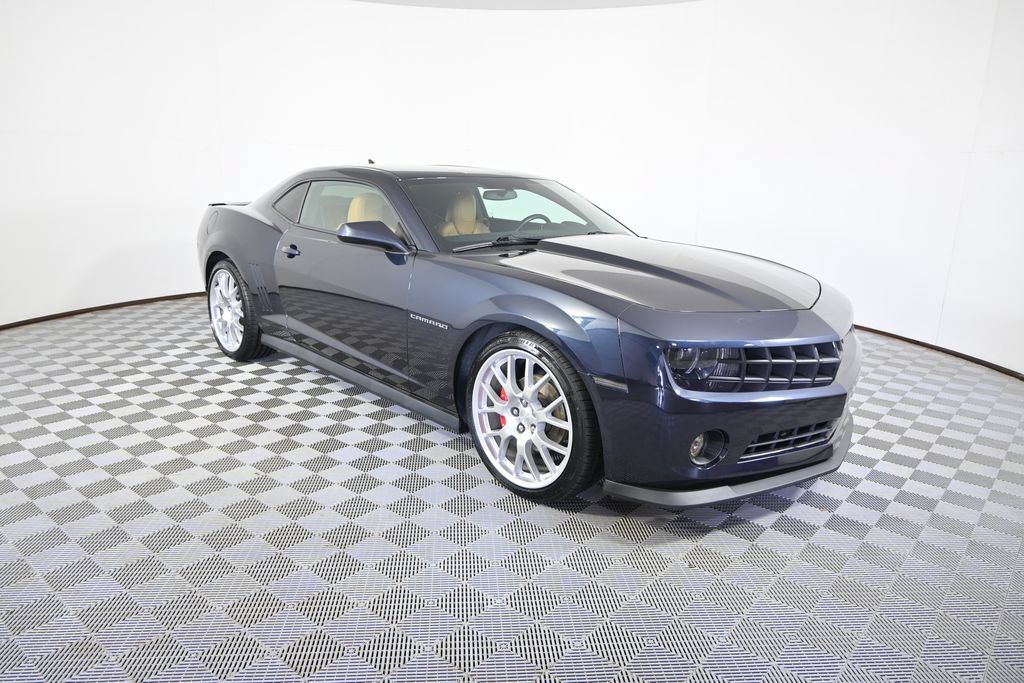 Used 2013 Chevrolet Camaro LT w/ Dusk Special Edition RWD image 9