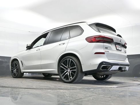 Used 2023 BMW X5 M50i w/ Executive Package image 52