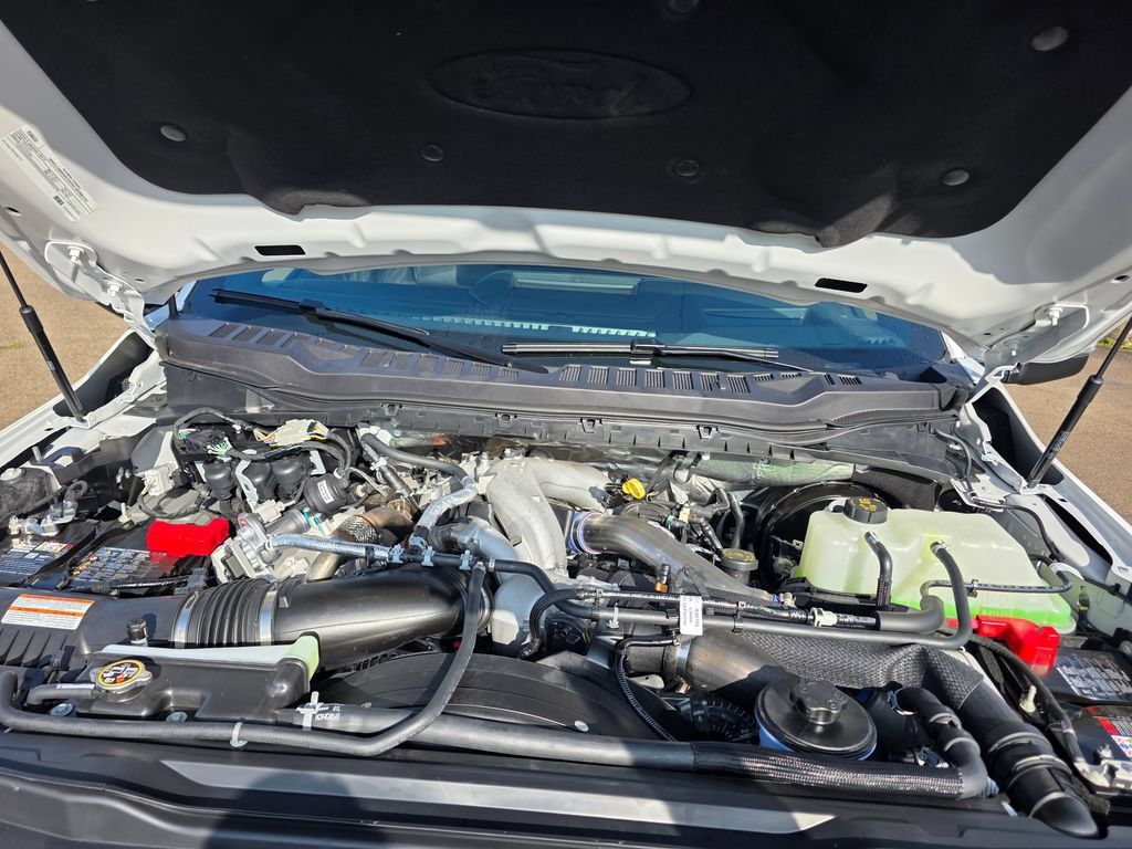 New 2026 Ford F350 Platinum AWD/4WD image 28