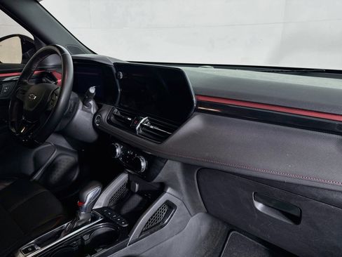 Used 2025 Chevrolet TrailBlazer RS w/ Driver Confidence Package FWD image 28
