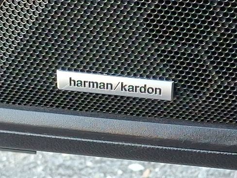 Used 2023 Subaru Outback Limited image 28