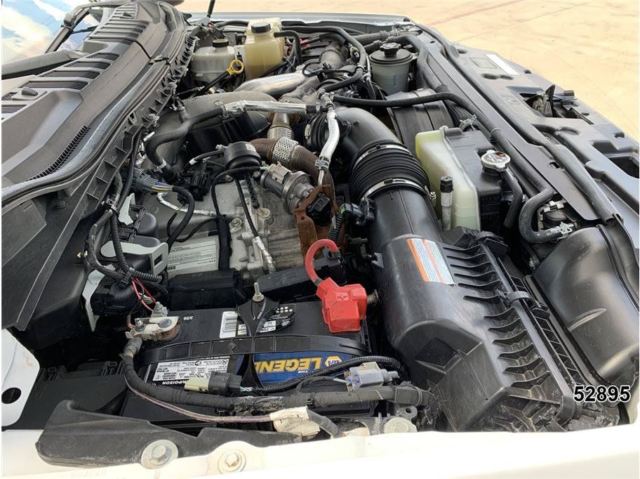 Used 2022 Ford F550 4x4 Regular Cab Super Duty image 18
