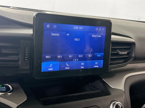 Used 2020 Ford Explorer XLT w/ Comfort Package AWD/4WD image 14