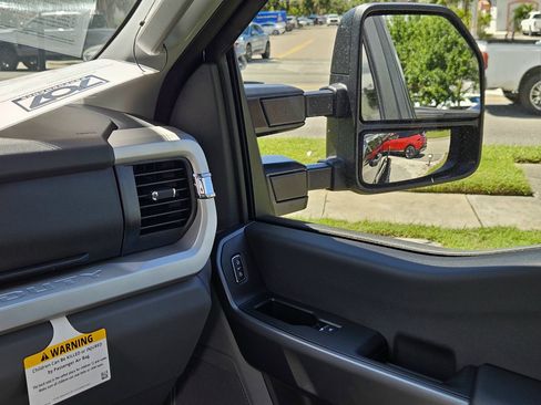 New 2025 Ford F350 XLT image 22