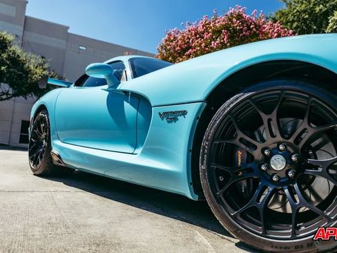 Used 2017 Dodge Viper GTC w/ Time Attack Group 2.0 RWD image 31