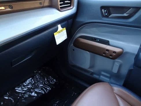 Certified 2024 Ford Maverick Lariat w/ 4K Tow Package image 36