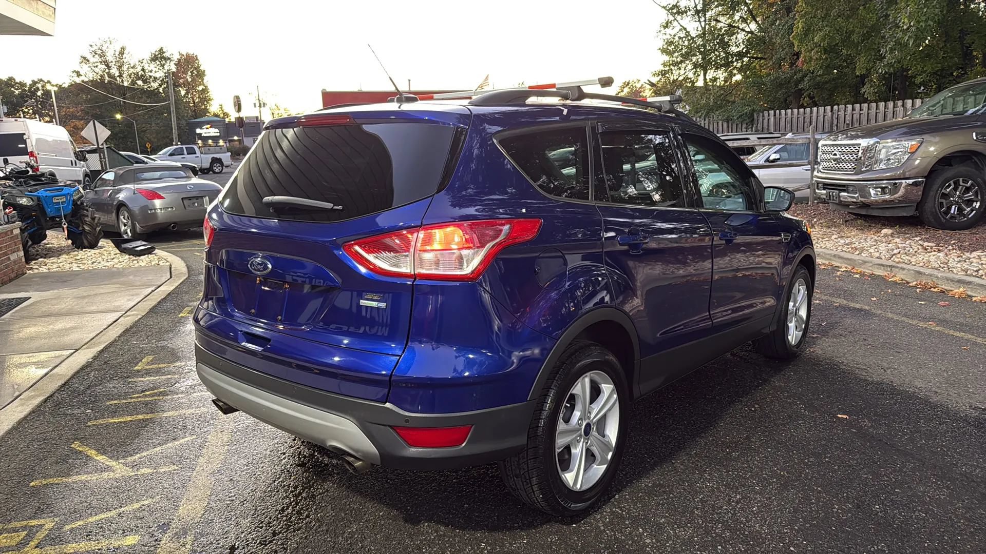 Used 2015 Ford Escape SE w/ Equipment Group 201A AWD/4WD image 10